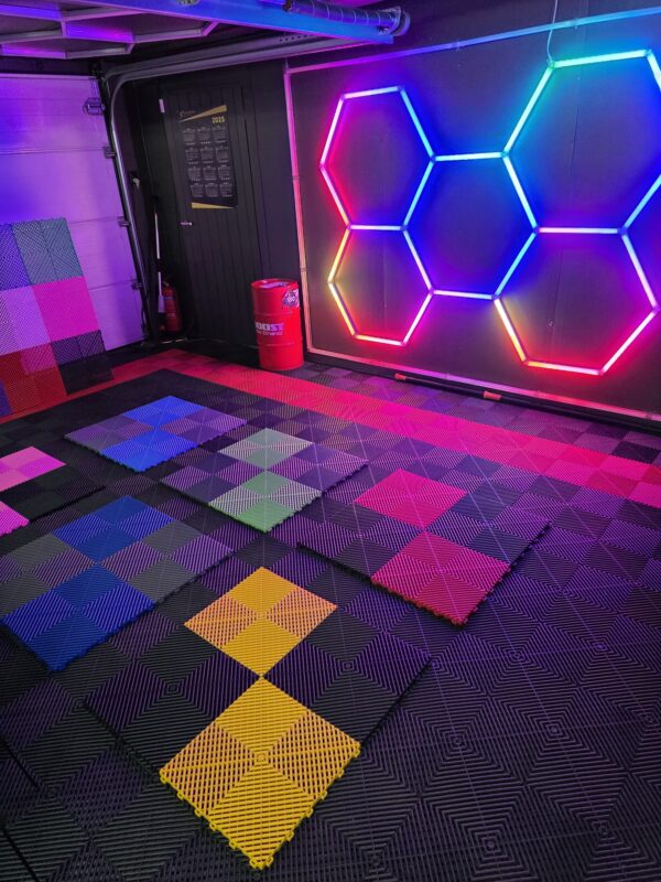 Nyhet! RGB 5Grid Hexagon led lys med dimming!